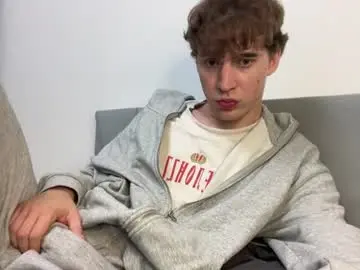 Chaturbate Watch Live Sex Cams of kevin_martin8