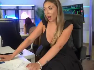 Chaturbate Adult Video Chat of babesgowild