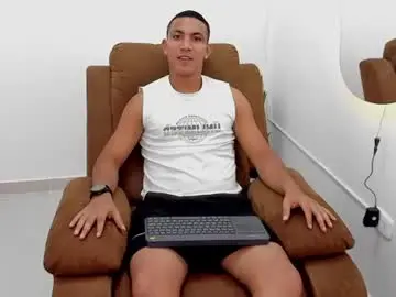 Chaturbate Live Sex of chris_arthus