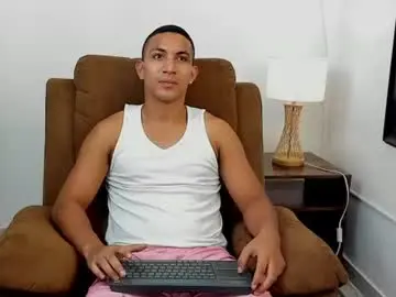 Chaturbate Adult Video Chat of chris_arthus