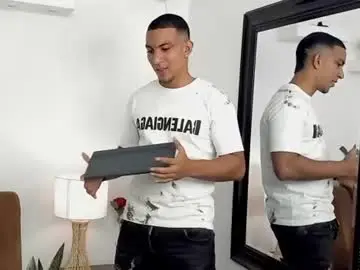 Chaturbate Live Porn of chris_arthus