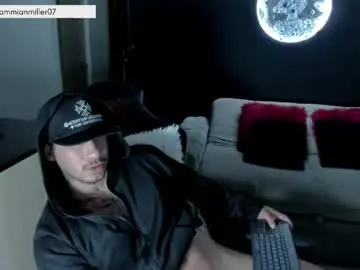 Chaturbate Free Porn Cam of dammianmilleroficial