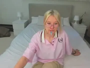 Chaturbate Best live sex cam show of nika_sm