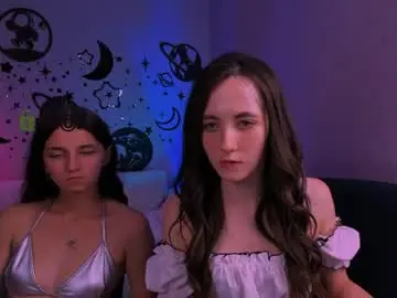 Chaturbate Live Porn of caroline_honeyy