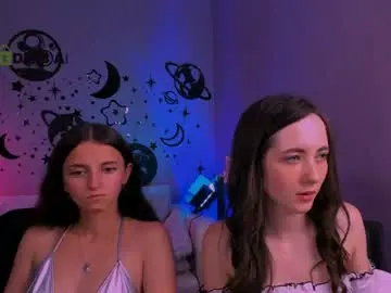 Chaturbate Watch Live Sex Cams of caroline_honeyy