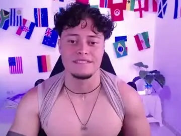 Chaturbate Free Porn Cam of fucking_bear_