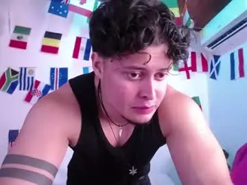 Chaturbate Live Sex of fucking_bear_