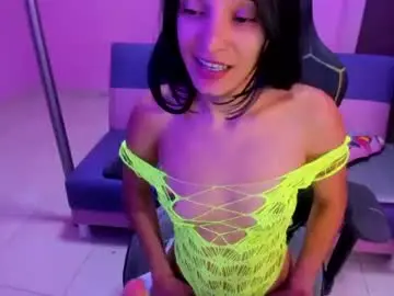 Chaturbate Best live sex cam show of katiuska_doll_squirt