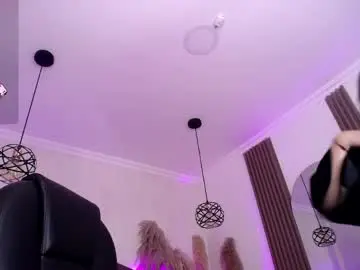 Chaturbate Sex Chat of amara_davis1