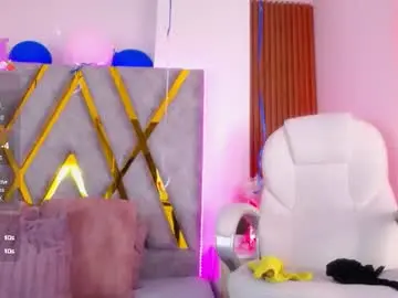 Chaturbate Free Porn Cam of amara_davis1