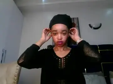Chaturbate Nude Webcam of sexymel022
