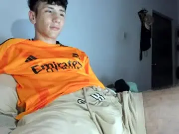 Chaturbate Watch Live Sex Cams of austin1119a
