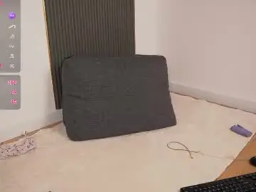 Chaturbate Nude Webcam of emmaxblanco