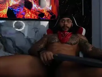 Chaturbate Live Porn of muscle_man19