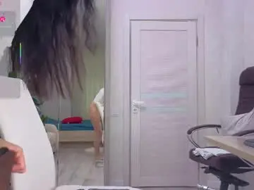 Chaturbate Best live sex cam show of queenviktoria