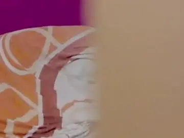 Chaturbate Live Sex Cam of chinoroz