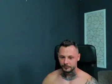 Chaturbate Best live sex cam show of brianhunts