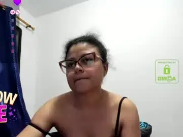 Chaturbate Best live sex cam show of bonnie_lam_