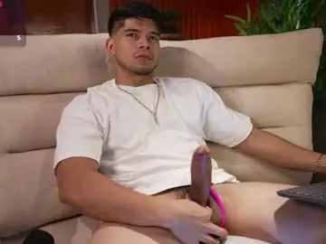 Chaturbate Best live sex cam show of capizzi_