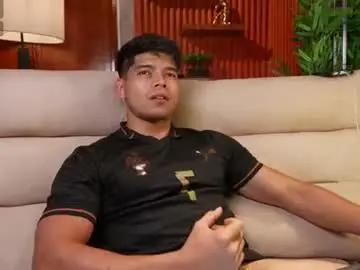 Chaturbate Free Porn Cam of capizzi_