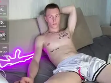 Chaturbate Sex Cam of travis_gracile