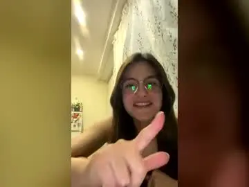 Chaturbate Live Sex Cam of irisss31