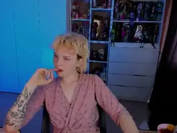 Chaturbate Free Porn Cam of school_love