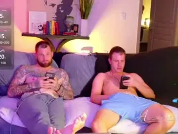 Chaturbate Live Porn of alexxxzander1