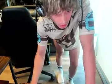 Chaturbate Watch Live Sex Cams of bashful4200