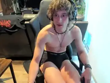 Chaturbate Free Live Porn of bashful4200