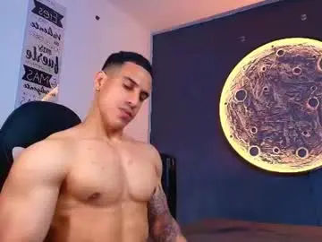 Chaturbate Adult Video Chat of duran_dhikol1
