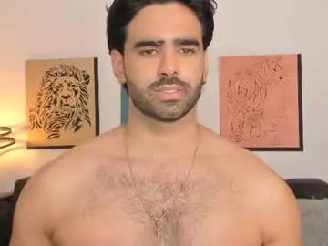 Chaturbate Live Sex Cam of bradleymartin7