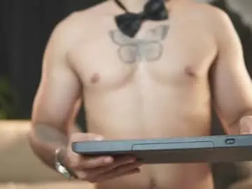 Chaturbate Watch Live Sex Cams of jadenfeynman