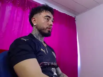 Chaturbate Live Sex of tommyblessd1