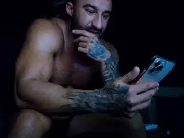 Chaturbate Watch Live Sex Cams of iustinmucle95