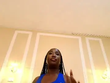 Chaturbate Free Porn Cam of paulinekosh