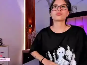 Chaturbate Adult Video Chat of cherryblossom18_
