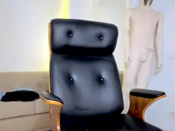 Chaturbate Live Sex Cam of maxkaiden