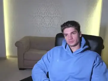 Chaturbate Watch Live Sex Cams of maxkaiden