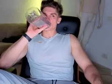 Chaturbate Free Live Porn of maxkaiden