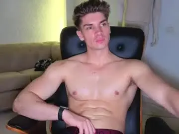 Chaturbate Best live sex cam show of maxkaiden