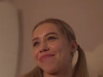 Chaturbate Free Porn Cam of jjennnyy