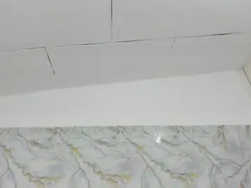 Chaturbate Adult Video Chat of ladysquirtss