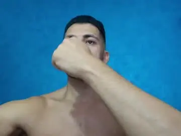 Chaturbate Watch Live Sex Cams of muscularmaster