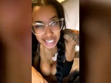 Chaturbate Sex Cam of urfantasylanaebony
