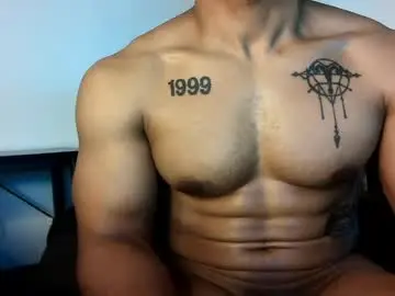 Chaturbate Best live sex cam show of vegasluv702