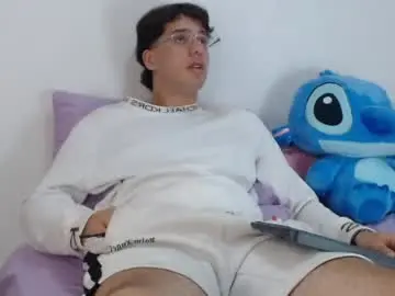 Chaturbate Nude Webcam of manuelr77