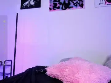 Chaturbate Live Sex Cam of satanbabee_