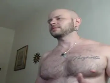Chaturbate Adult Video Chat of tony_white_7
