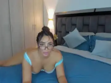 Chaturbate Live Sex of yikaalves